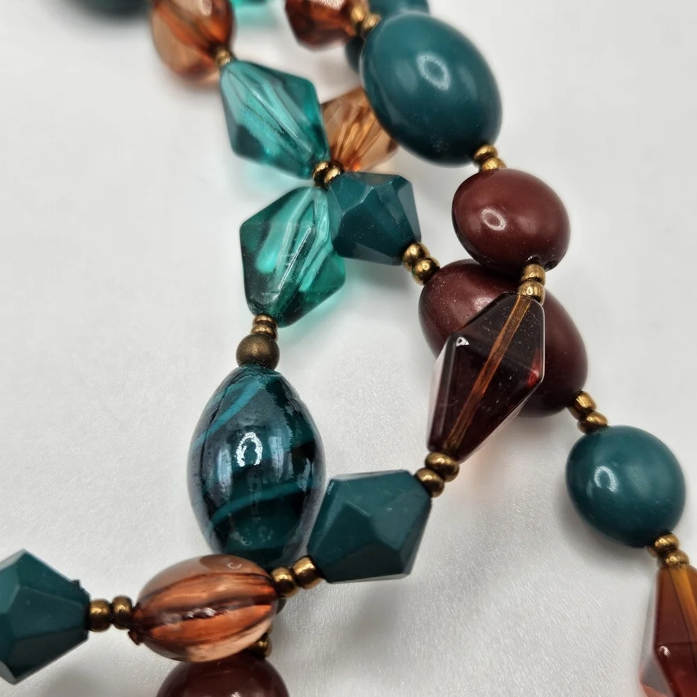 NEW VINTAGE EsMor Brown and Teal Plastic Triple Strand Necklace and Earrings Set